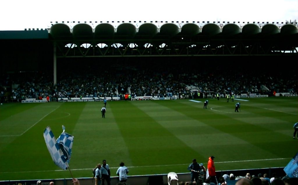 História do Manchester City Maine Road